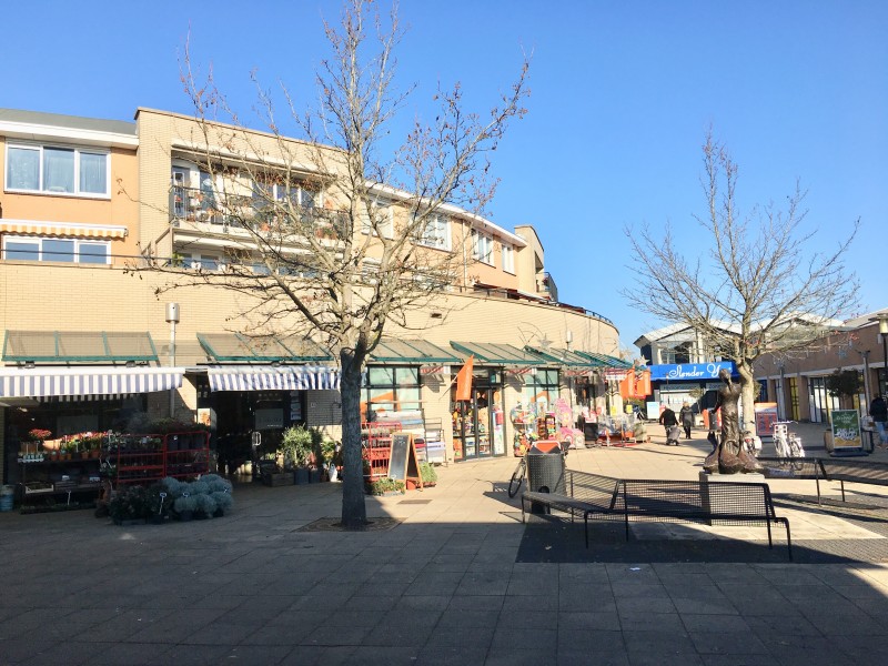 Revitalisering van het winkelcentrum De Meenthof in Kortenhoef